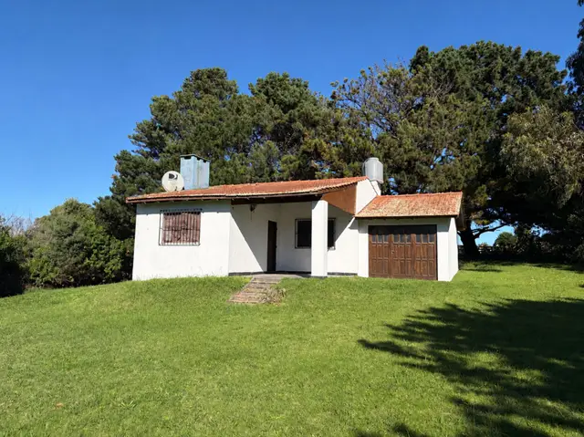 Casa de 4 ambientes en venta en Playa Chapadmalal