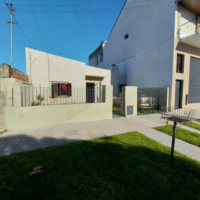 Casa de 3 ambientes en venta en RIVADAVIA BERNARDINO
