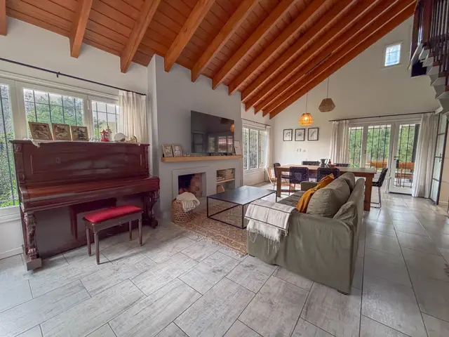 Casa de 5 ambientes en venta en BOSQUE PERALTA RAMOS