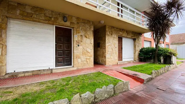 Departamento de 2 ambientes en venta en LA PERLA