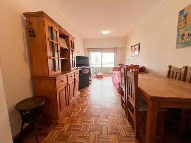 Departamento de 2 ambientes en venta en Centro
