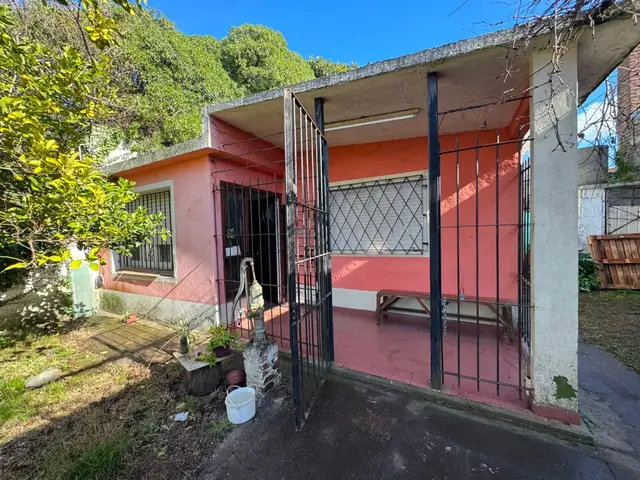 Casa de 2 ambientes en venta en CORONEL DORREGO