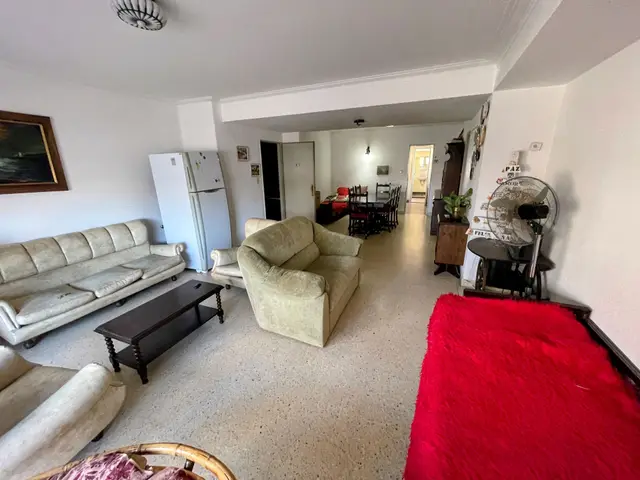 Departamento de 4 ambientes en venta en LA PERLA