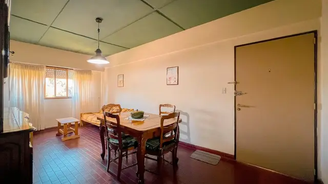 Departamento de 4 ambientes en venta en SANTA RITA