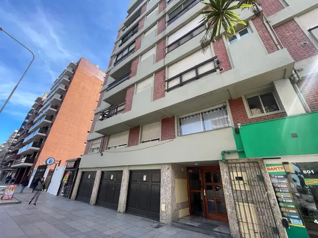 Departamento de 2 ambientes en venta en LA PERLA