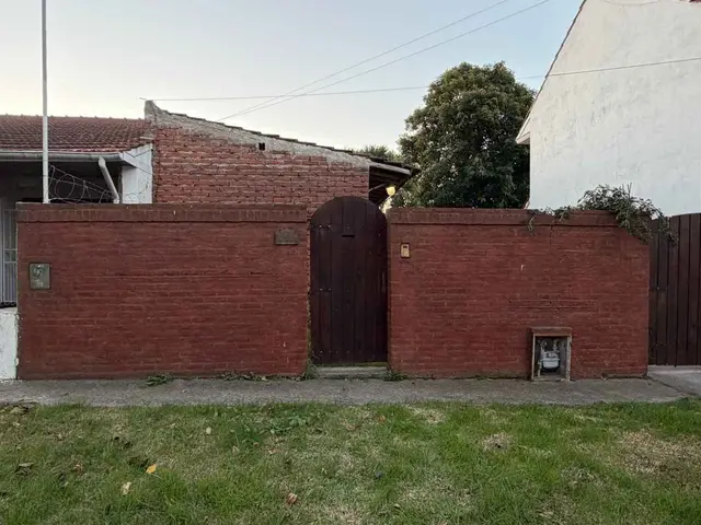 Casa de 3 ambientes en venta en PUNTA MOGOTES