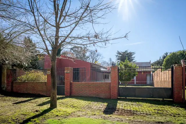 Casa de 2 ambientes en venta en FRAY LUIS BELTRAN