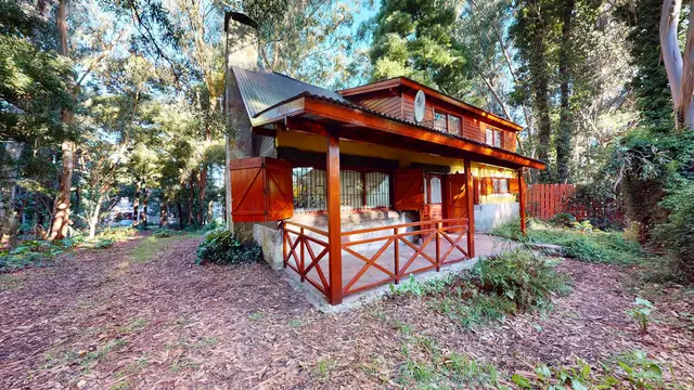 Casa de 4 ambientes en venta en BOSQUE PERALTA RAMOS