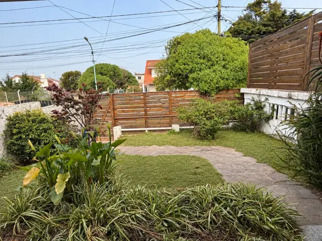 Casa de 5 ambientes en venta en FARO NORTE