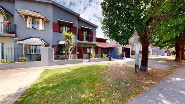 Casa de 5 ambientes en venta en Constitución