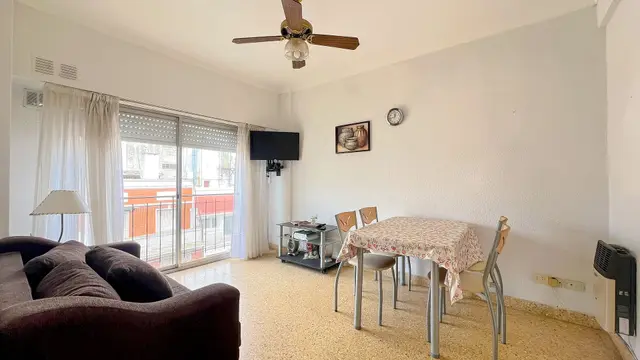 Departamento de 2 ambientes en venta en Centro