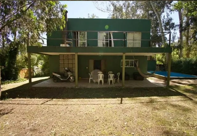 Casa de 4 ambientes en venta en BOSQUE PERALTA RAMOS