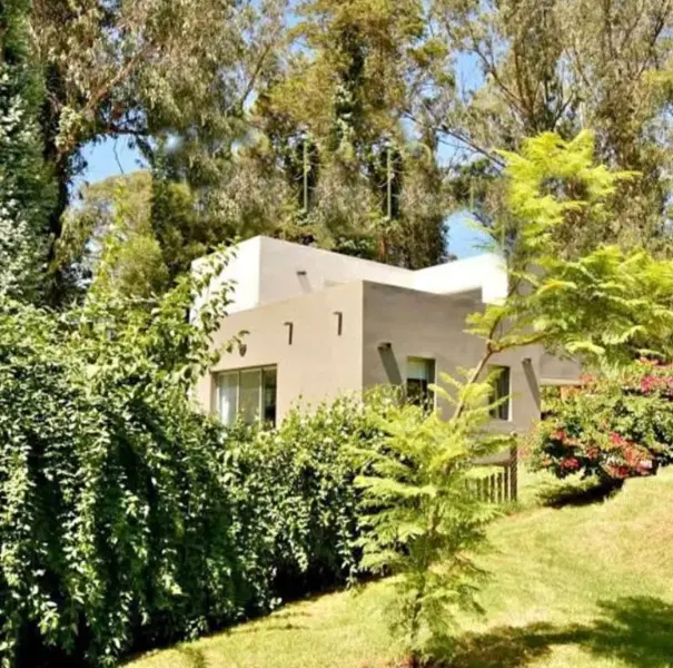 Casa de 3 ambientes en venta en BOSQUE PERALTA RAMOS