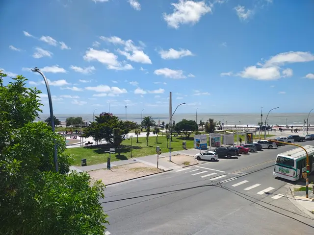 Departamento de 3 ambientes en venta en LA PERLA