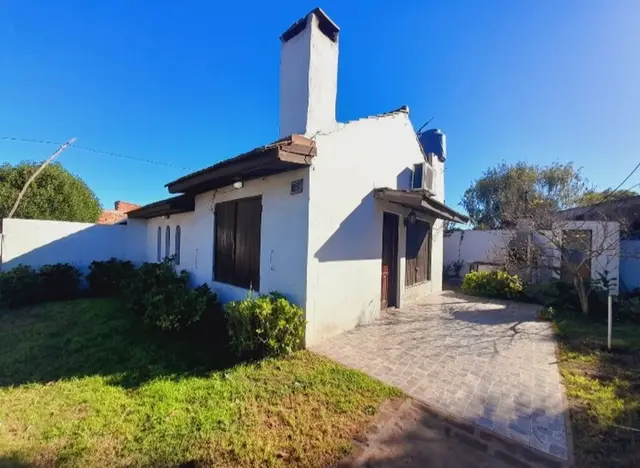 Casa de 2 ambientes en venta en PARQUE CAMET