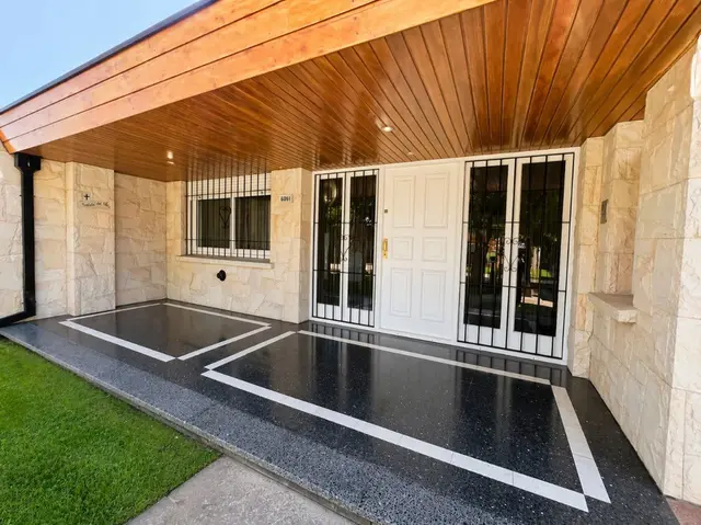 Casa de 3 ambientes en venta en ESTRADA JOSE MANUEL