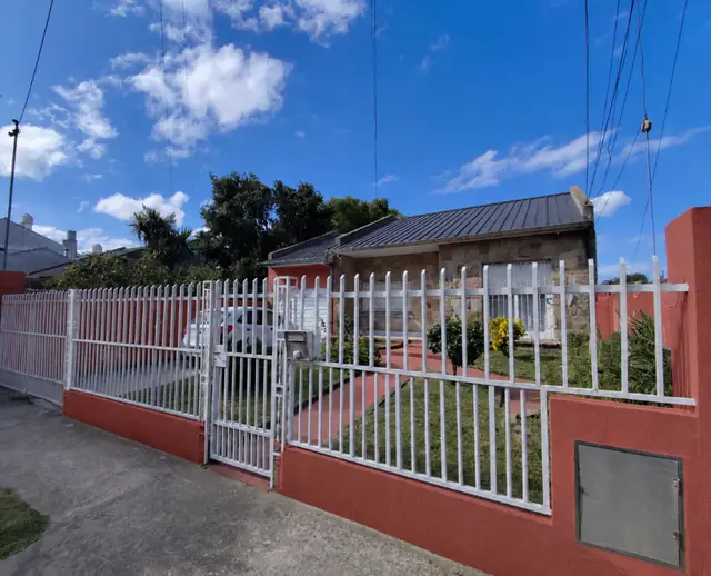 Casa de 4 ambientes en venta en GENERAL PUEYRREDON