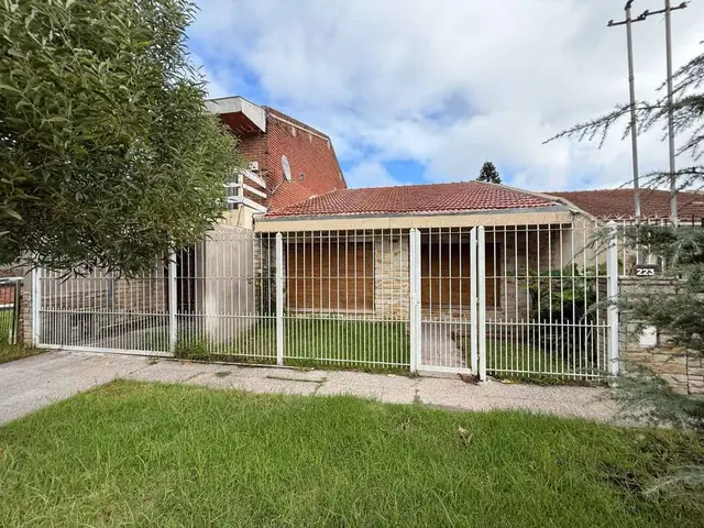 Casa de 4 ambientes en venta en PUNTA MOGOTES