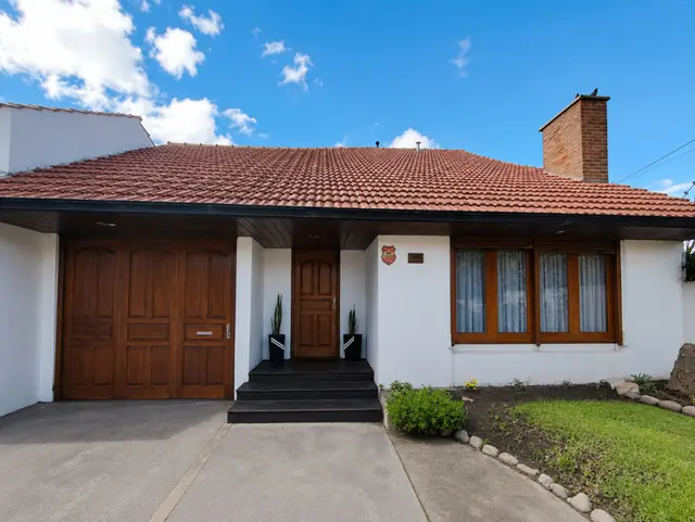 Casa de 4 ambientes en venta en COLINAS DE PERALTA RAMOS