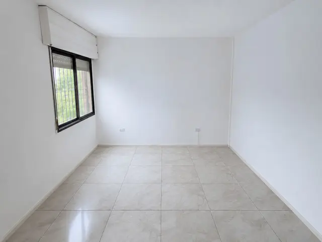 Departamento de 2 ambientes en venta en ROLDAN BELISARIO