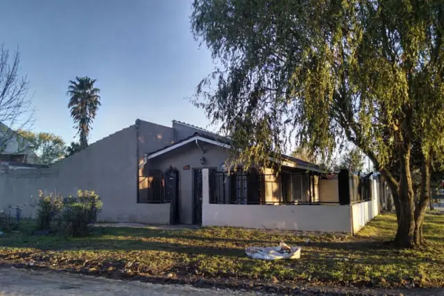Casa de 4 ambientes en venta en AMEGHINO FLORENTINO