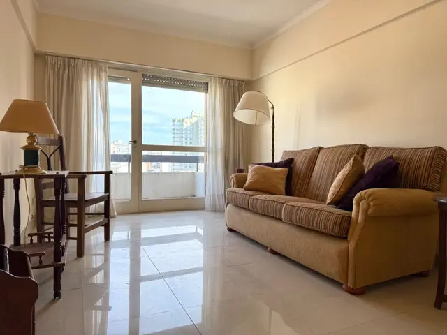 Departamento de 3 ambientes en venta en Centro