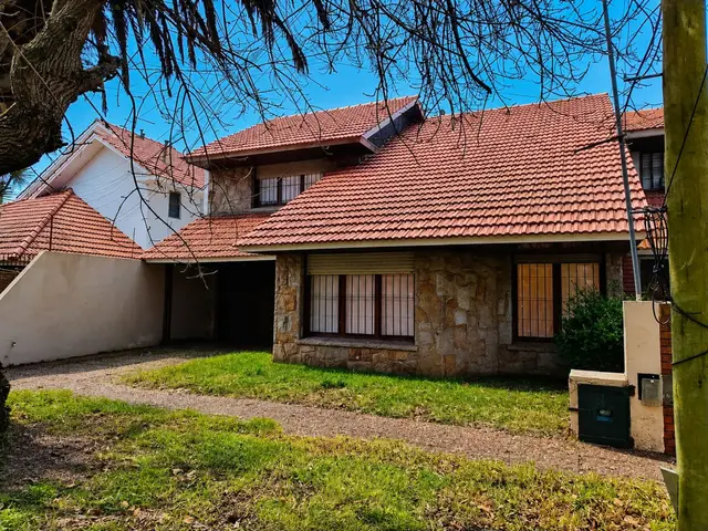 Casa de 5 ambientes en venta en CONSTITUCION