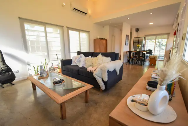 Casa de 3 ambientes en venta en LOS ACANTILADOS
