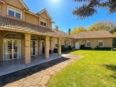 Casa en venta en PARQUE LURO