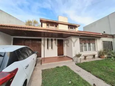 Casa en venta en BOSQUE ALEGRE