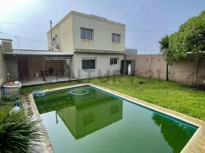 Casa en venta en CAMET FELIX U.
