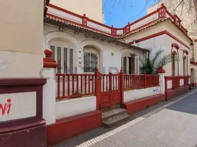Local en venta en LA PERLA