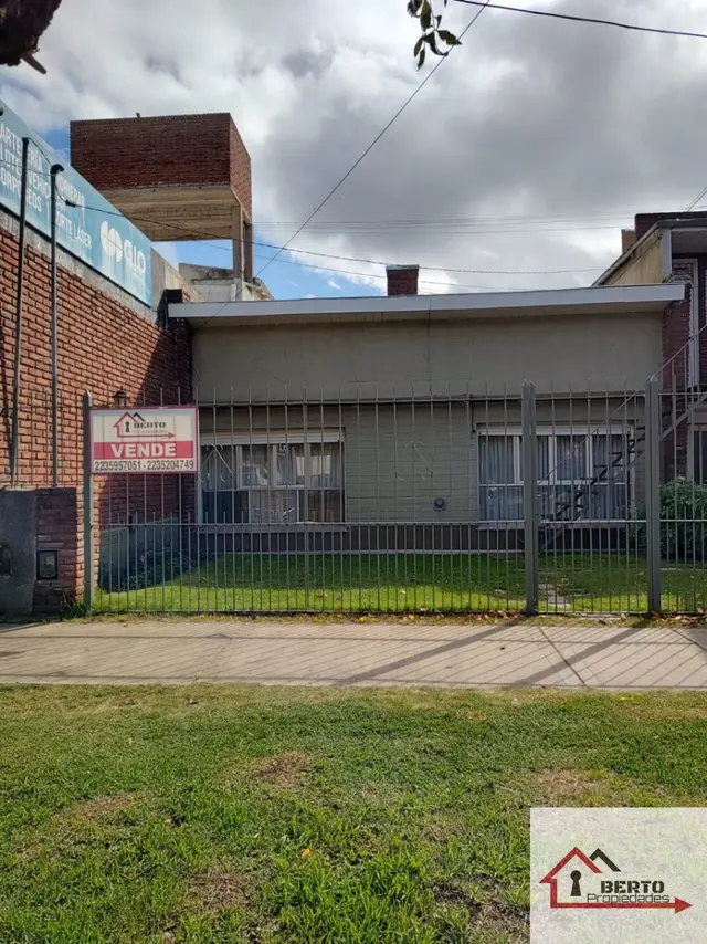 Casa de 4 ambientes en venta en VILLA PRIMERA