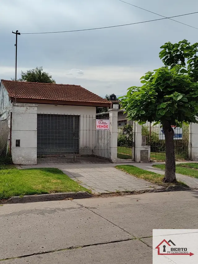 Casa de 4 ambientes en venta en RIVADAVIA BERNARDINO