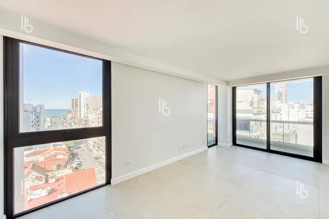 Departamento de 3 ambientes en venta en LA PERLA