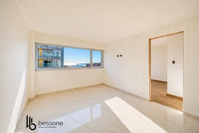 Departamento de 2 ambientes en venta en PUNTA MOGOTES