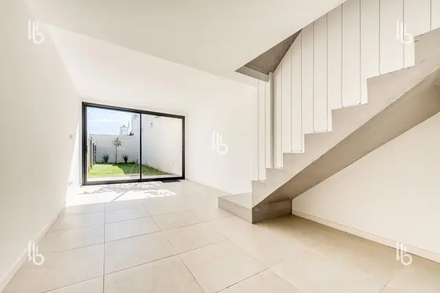 PH de 5 ambientes en venta en Área Centro