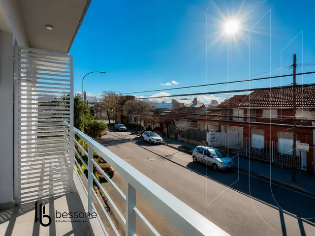 Departamento de 2 ambientes en venta en LA PERLA