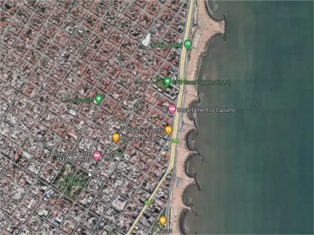Casa de 3 ambientes en venta en La Perla