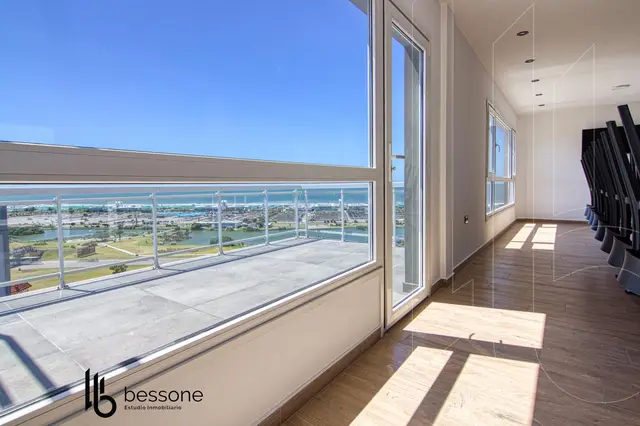 Departamento de 2 ambientes en venta en Punta Mogotes