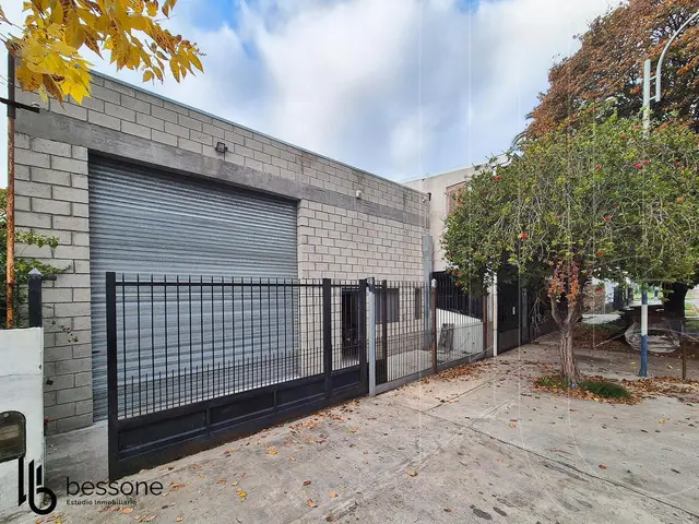 Local de 1 ambiente en venta en PERALTA RAMOS OESTE