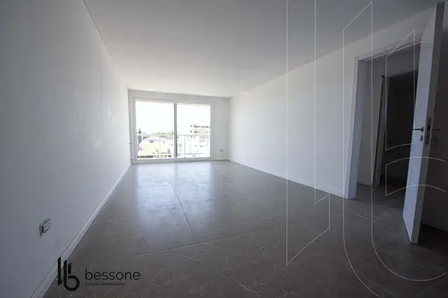 Departamento de 3 ambientes en venta en VILLA PRIMERA