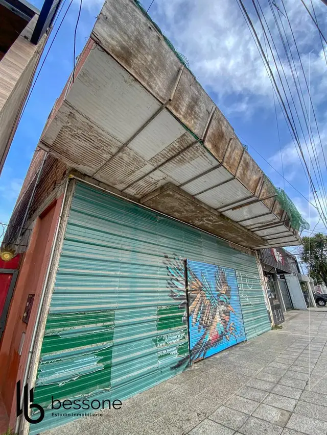 Local de 5 ambientes en venta en Constitución
