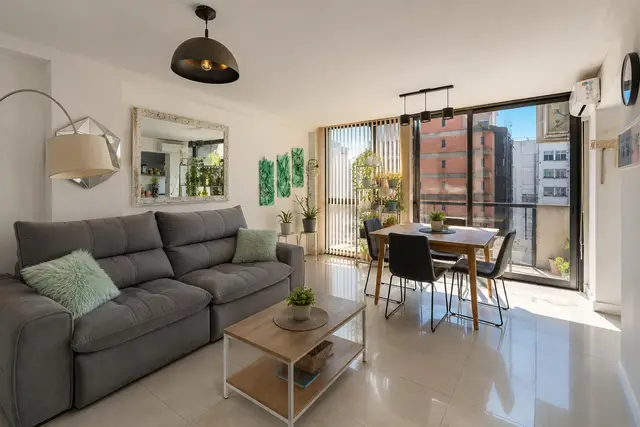 Departamento de 3 ambientes en venta en JURAMENTO