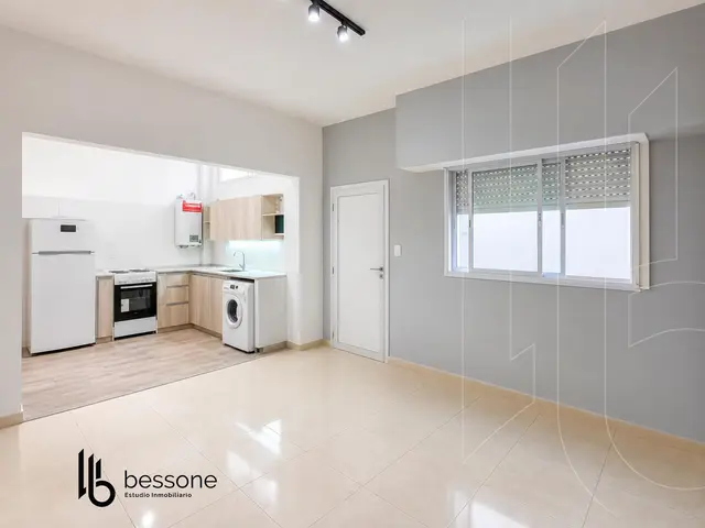 PH de 2 ambientes en venta en San José