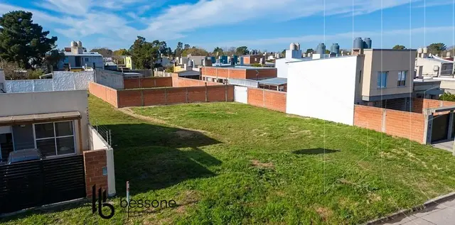 Terreno en venta en LOS PINARES