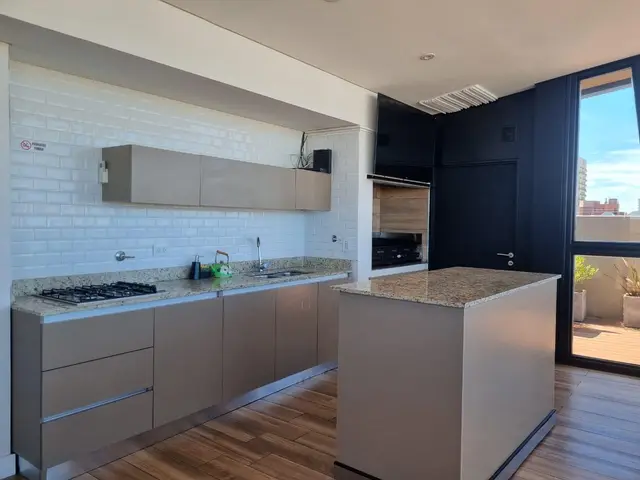 Departamento de 4 ambientes en venta en Centro