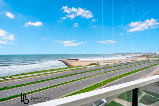 Departamento de 3 ambientes en venta en Constitución