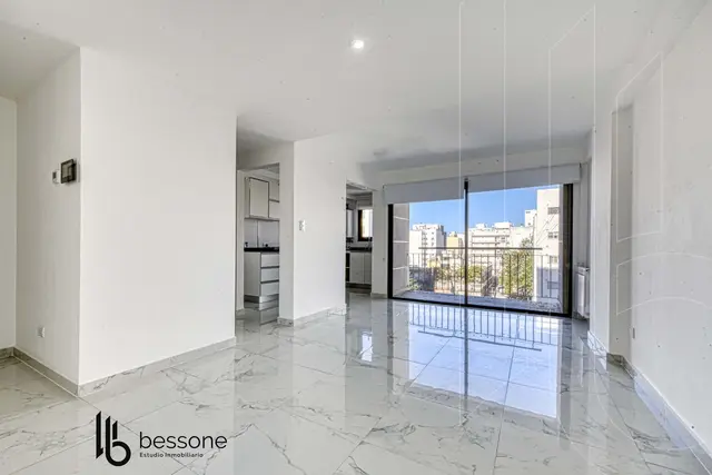 Departamento de 3 ambientes en venta en LA PERLA