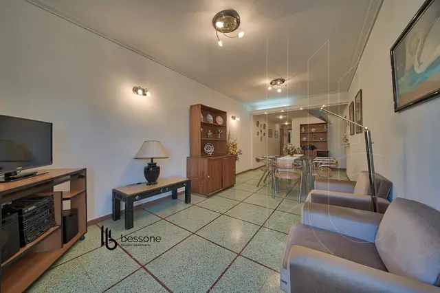 Departamento de 4 ambientes en venta en Centro
